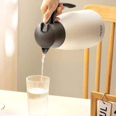 2.0L από ανοξείδωτο χάλυβα Ατμομόνωση Ντάρα καφέ για νερό ή καφέ Κεπάκι φορητό