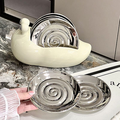 Πάρτι περιπέτεια Γλυκό σαλιγκάρι σχεδιασμό καρτούν Κερματικό σκεύος δείπνου με μια φορά πιάτο