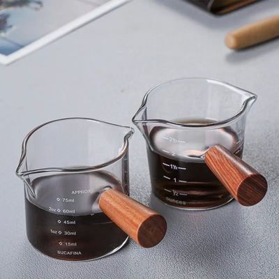 100 ml Borosilicate Glass Coffee Measuring Cup με διπλό βρύσο ξύλινο χερούλι και καπάκι