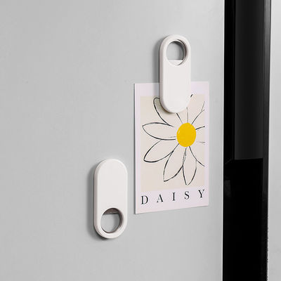 Εύκολο ανοιχτήρα μπουκαλιών με άνετη λαβή ανθεκτικό εργαλείο κουζίνας από μέταλλο και πλαστικό