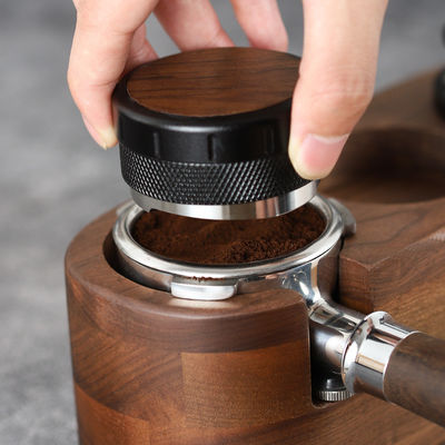 Ρυθμίσιμο ύψος Espresso Tamper ξύλο καρύδας και βάση αλουμινίου για τέλεια άμβλυνση