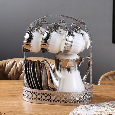 Βίντεζ χρυσό κεραμικό τσαγιέρα σετ ευρωπαϊκό στυλ πολυτελείας με κομψό πορσελάνινο πιάτο