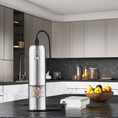 Αλμυρόπιπερα με κεραμικό πυρήνα από ανοξείδωτο χάλυβα