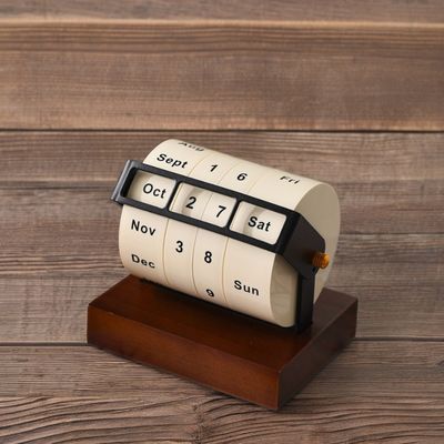 Ηλεκτρικό μορφότυπο Τροχός διαρκούς ημερολογίου Σχεδιασμός καμπύλης μικρού μεγέθους για διακόσμηση γραφείου