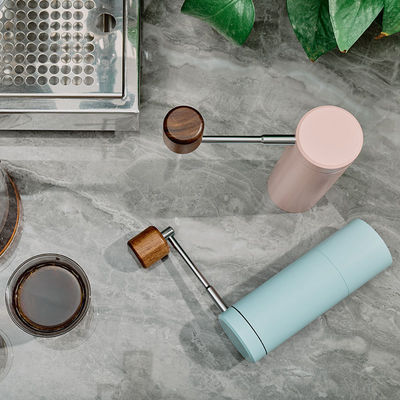 Επιχειρηματικό δώρο λειτουργία ρυθμιζόμενη χοντρότητα κεραμικό χειροποίητο μύλο χειροκίνητο τριβείο καφέ