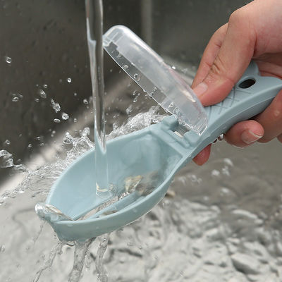 Χαιρετήστε το καθαρό μαγαζί της κουζίνας με αυτό το χειροκίνητο ξύρισμα κλίμακας ψαριών