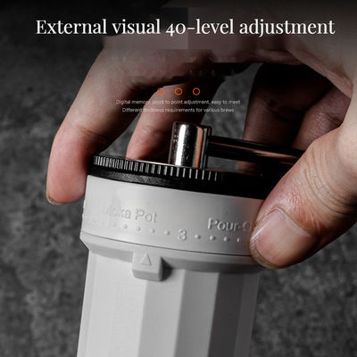 Σύγχρονος φορητός χειροκίνητος μύλος ρυθμιζόμενος κεραμικός μύλος τριβέας καφέ για εργαλεία καφέ και τσαγιού