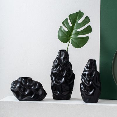 Ασημένιο επίστρωμα Ματ χρώμα Ακανόνιστο κεραμικό βάζο για διακόσμηση σπιτιού εστιατορίου ξενοδοχείου