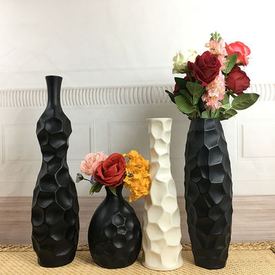 Σύγχρονη 16 ιντσών λεπτή λευκή και γκρίζα ματ κεραμική βάζα με λουλούδια για διακόσμηση τραπεζιού