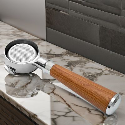 58 χιλιοστών φορητό κιτ καφετιέρας με ατσάλινη λαβή και φορητό φίλτρο από στερεό ξύλο