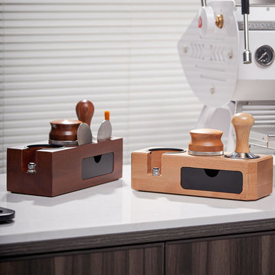 Καφέ γάλα πρηστικό πρηστικό αναμεικτήρα στερεό ξύλο καφέ παραβίασης στέκεται με λαβή στήριξης