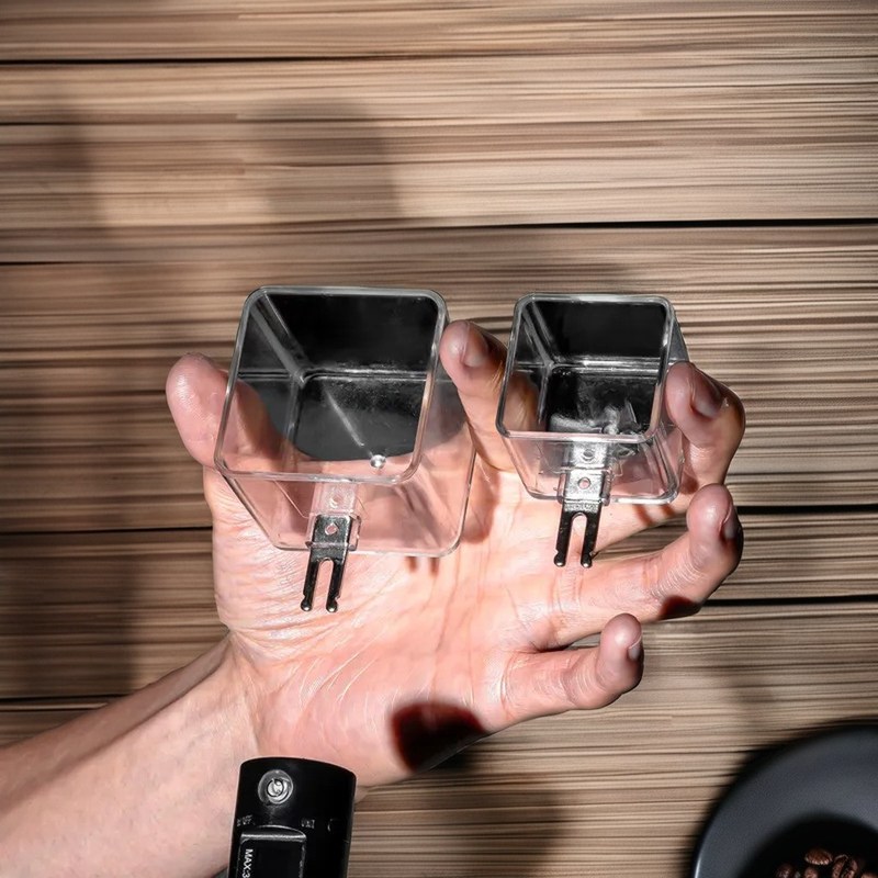 Ακριβής μέτρηση βάρους τροφίμων με ψηφιακή κλίμακα κουταλιού 300g και οθόνη LCD