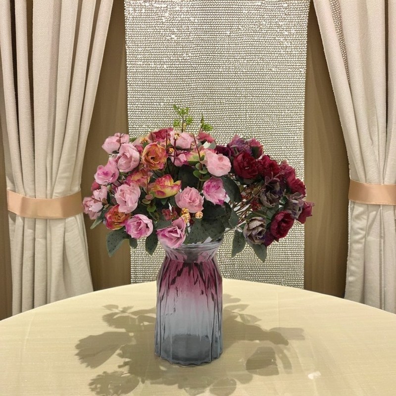 Λευκά 21 διαμαντένια τριαντάφυλλα Τεχνητά λουλούδια για γάμους Ημέρα του Αγίου Βαλεντίνου Χριστούγεννα