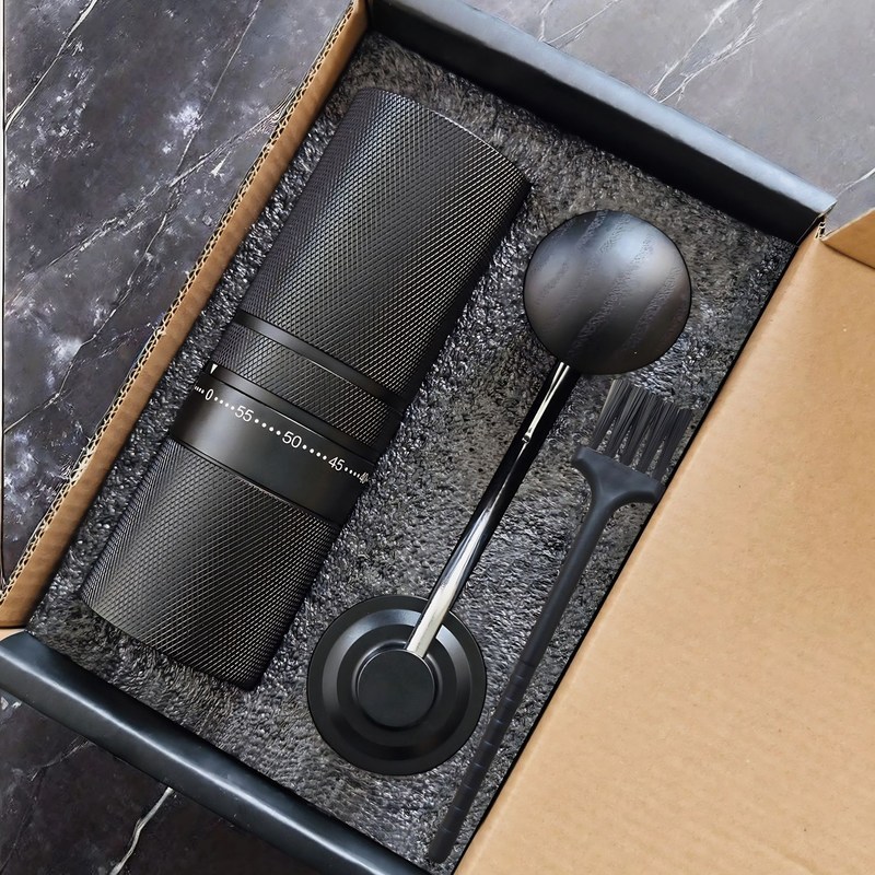 Συσκευασία ταξιδιωτικού σάκου Χειροκίνητος αλεύρι καφέ με ξύλινο χερούλι και ατσάλινο μπουρρί