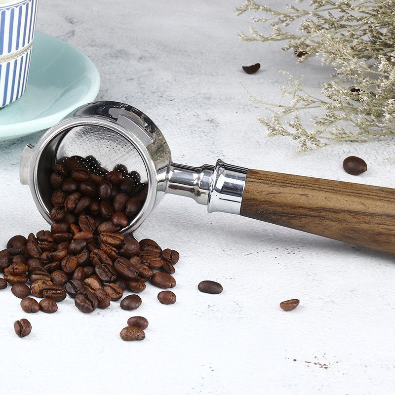 Κεραμικό χειριστήριο Espresso Portafilter 51mm με ξύλινο χειριστήριο και σχεδιασμό από ανοξείδωτο χάλυβα